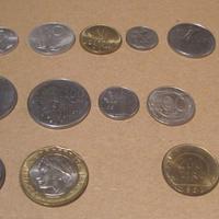 1200 monete della vecchia lira italiana