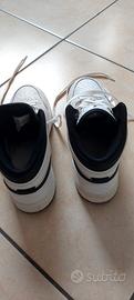 Nike Air Jordan 1 Mid GS bianco/nero n. 38.5