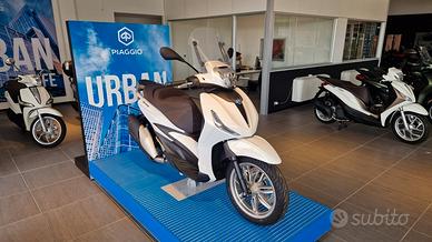 Piaggio Beverly 400