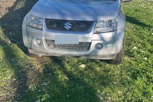 suzuki grand vitara  serie 2