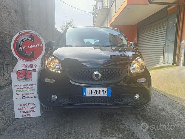 SMART ForFour 60 1.0 Youngster BI-COLOR