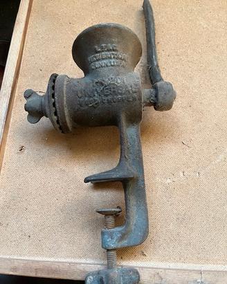 Tritacarne per salami