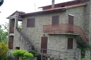 Villa a Castel San Niccolò, 7 locali