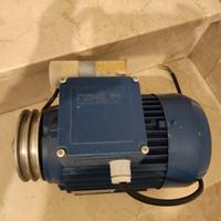 Motore elettrico Monofase 1.5 HP
