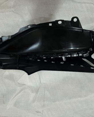 PEDANA POGGIA PIEDI SX - X MAX 125