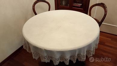 Tovaglia artigianale in lino con pizzo+tovaglioli