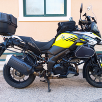 COME NUOVA Suzuki VStrom DL1000 SUPER ACCESSORIATA