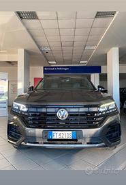 Volkswagen touareg 3.0 v6 231 cv r-line