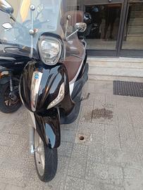 Piaggio Beverly ABS ASR 300 ie