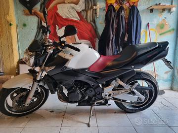 suzuki gsr 600 2007 