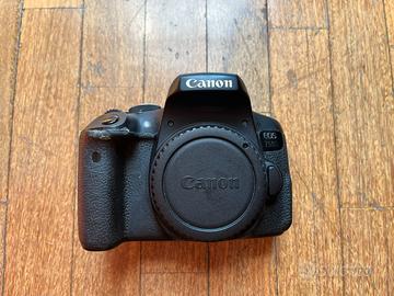 Canon 750D per pezzi ricambio / riparazione