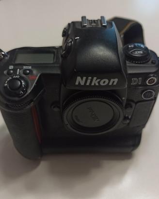 Nikon D1