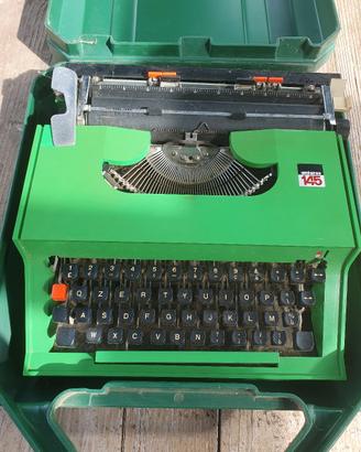 macchina da scrivere Antares 145