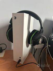Xbox serie S 512 gb + caricabatterie + cuffie