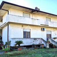 CASA INDIPENDENTE A LATINA