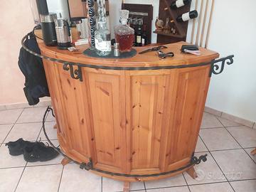 piano bar