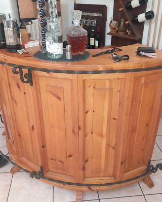 piano bar