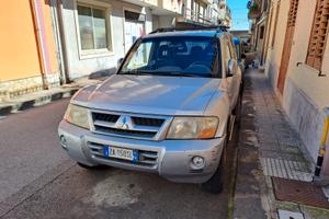 MITSUBISHI Pajero (2000-2007)