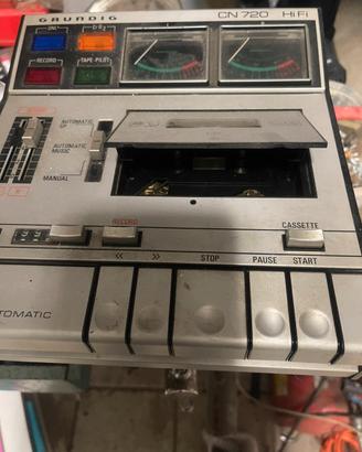 Grundig  cn 720