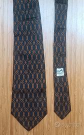 cravatta originale del prestigioso marchio Hermes 