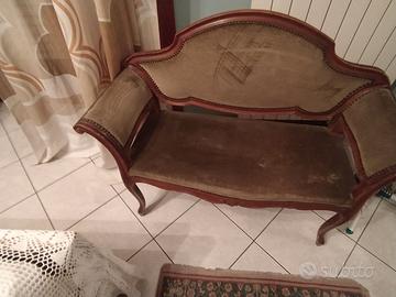divanetto da camera letto