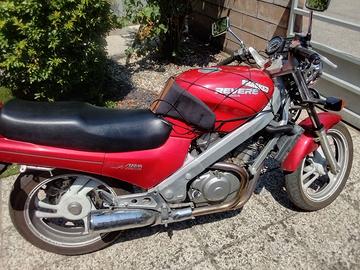 Honda Revere NTV 650
