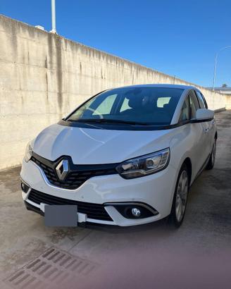 Renault Scenic IV 2017 1.7 blue d Sport Edition2