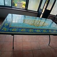 tavolo in ferro battuto