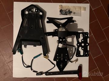 Kit portatarga Rizoma Fox Rnine t scrambler