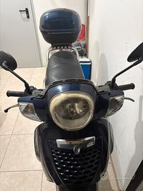 Scooter Scarabeo 200 ie anno 2010