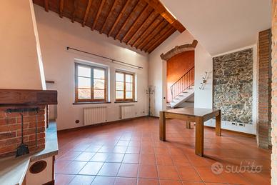 Strada in Chianti, bell'appartamento stile toscano