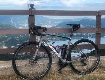 Giant Defy