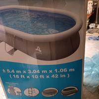 PISCINA OVALE FUORI TERRA CON ANELLO GONFIABILE