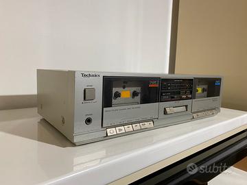 Doppia piastra technics cassette musicali  anni 80
