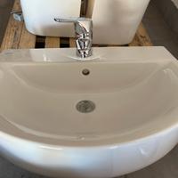 Lavabi da bagno sospesi
