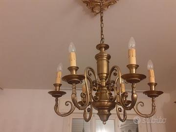 Lampadario e applique da soggiorno