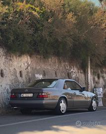 Mercedes c124 e320