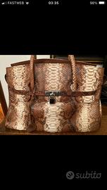 Borsa in vero pitone Ghibli