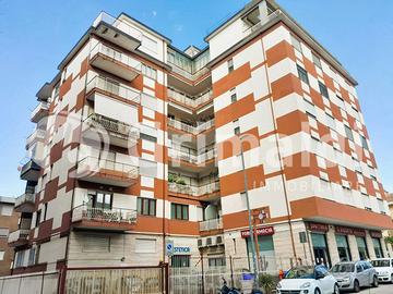 Ampio Appartamento - Via Piermarini