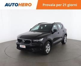 VOLVO XC40 T2 Geartronic Momentum Core