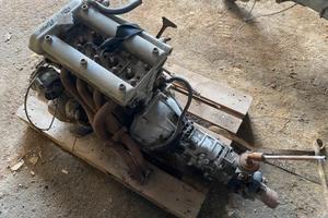 ALFA ROMEO MOTORE + CAMBIO AR00548 (1750)