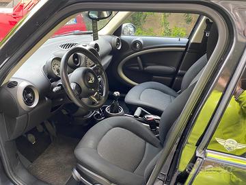 MINI 1.6 D COUNTRYMAN DAVVERO MOLTO BELLA