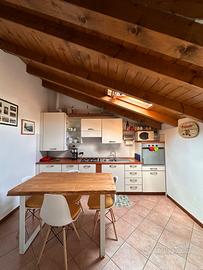 Attico bilocale 70 mq - ultimo piano con terrazzo