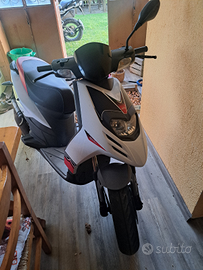 Aprilia 50 sr