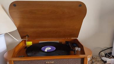 Giradischi Auna stile vintage