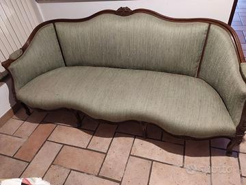 Divanetto 3 posti in Stile