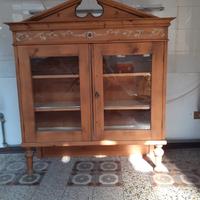 Credenza tirolese