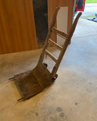 Carrello porta sacchi mugnaio