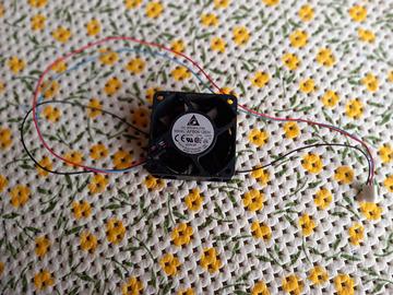 Ventilatore assiale DELTA ELECTRONIC per computer