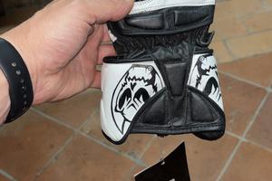 Guanti berik